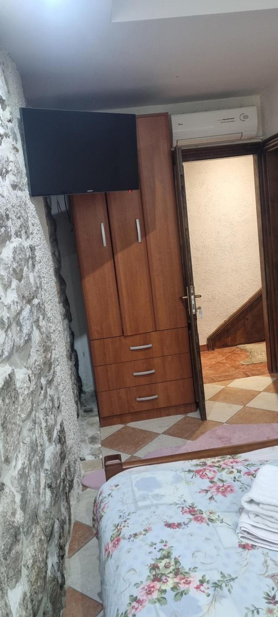 Little Bay Apartments Kotor Rom bilde